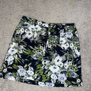 Women’s Lauren Conrad XXl Floral Navy and Green Women's Skirt
